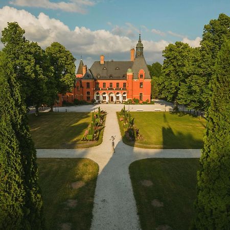 Lejondals Slott Hotell Bro Exteriör bild
