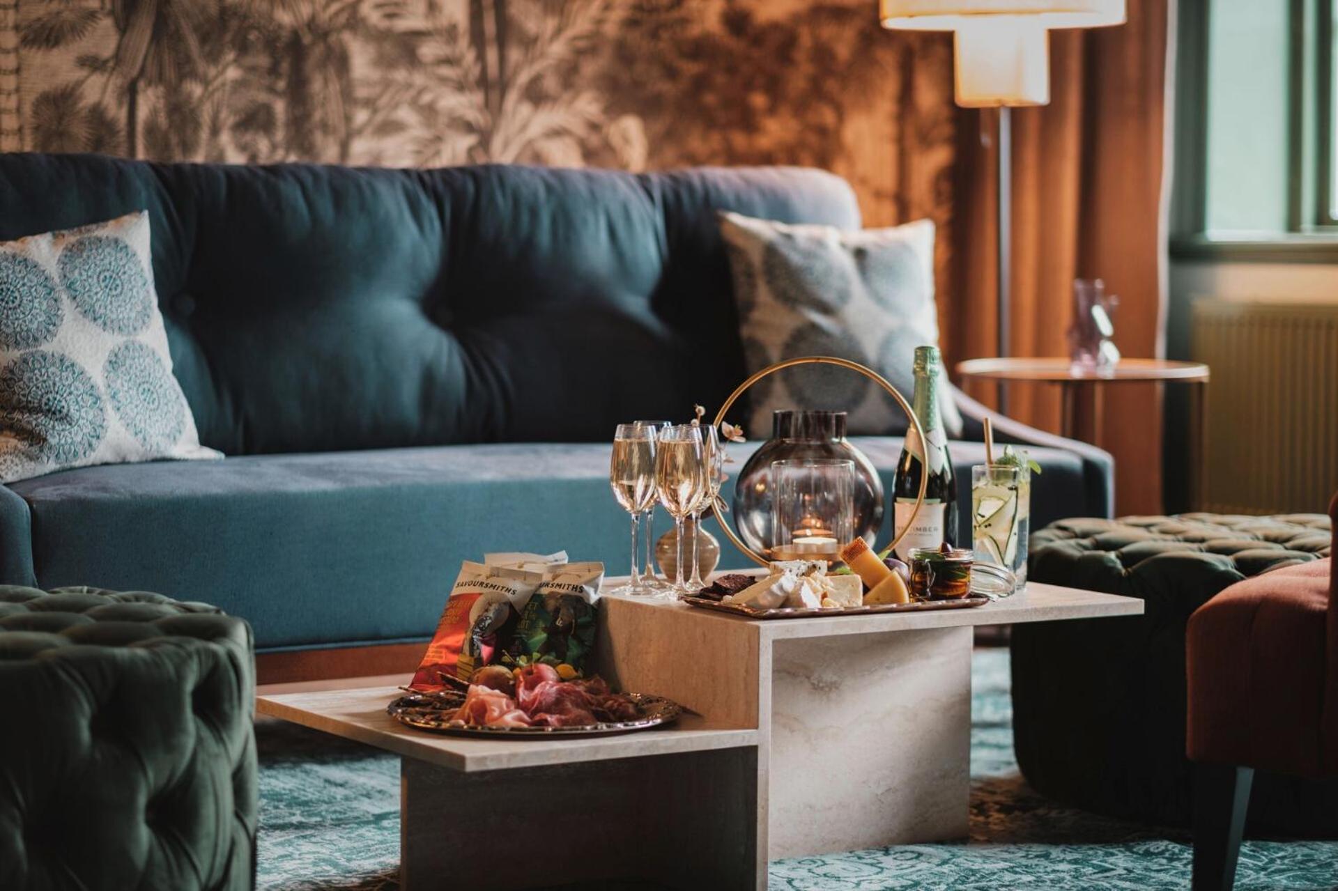 Lejondals Slott Hotell Bro Exteriör bild
