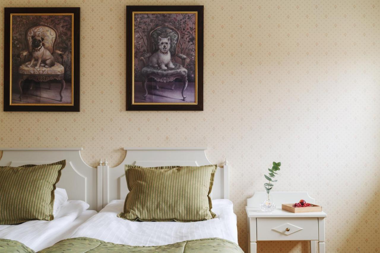 Lejondals Slott Hotell Bro Exteriör bild
