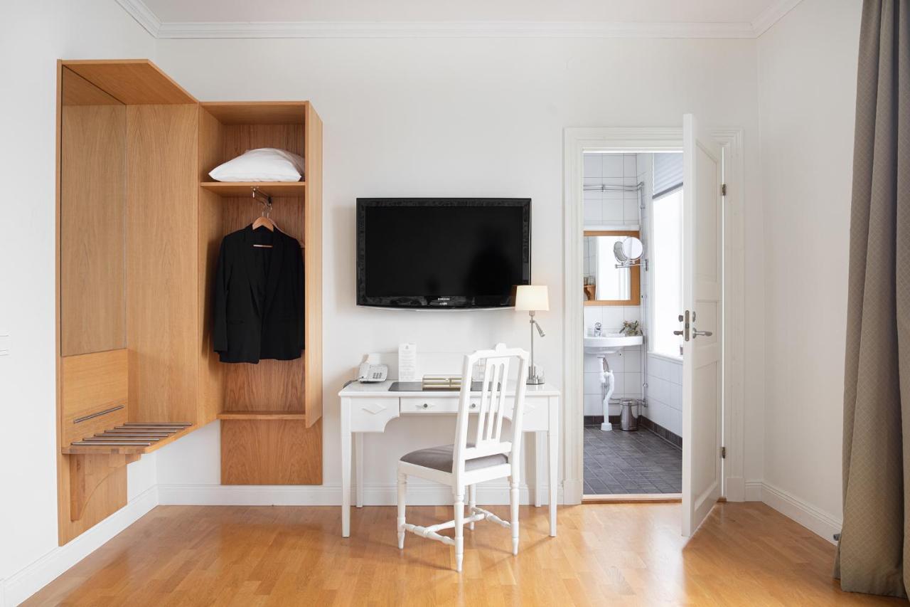 Lejondals Slott Hotell Bro Exteriör bild