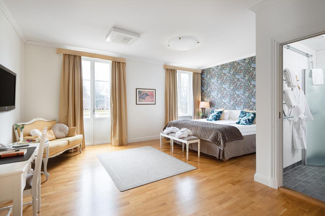 Lejondals Slott Hotell Bro Exteriör bild